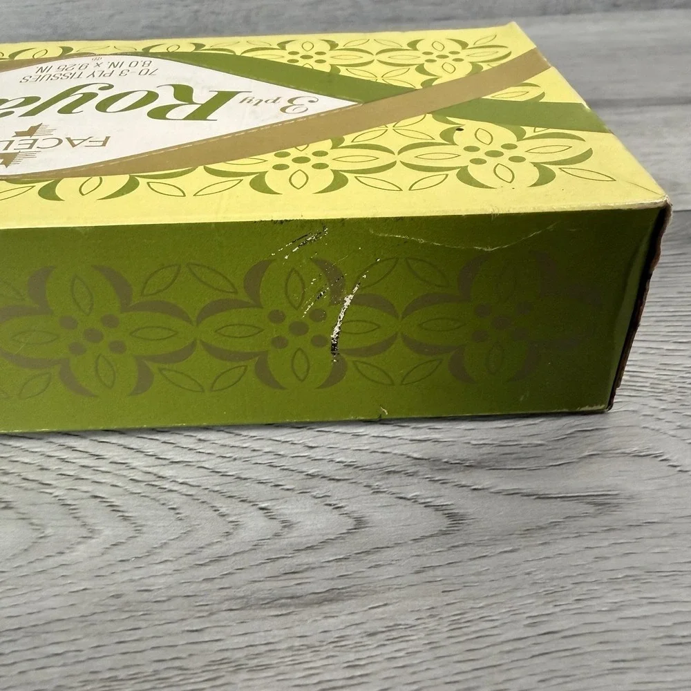 Vintage Facelle Royale Yellow 3 Ply Facial Tissues Box 70 Count 1969 Canada